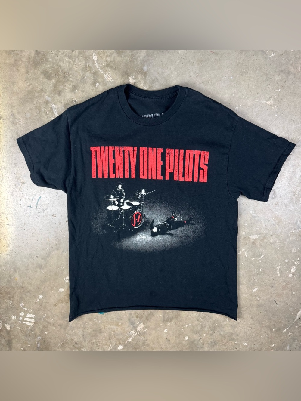 Twenty One Pilots Band T-Shirt Size Medium The Clancy Tour Tee Alternative Rock